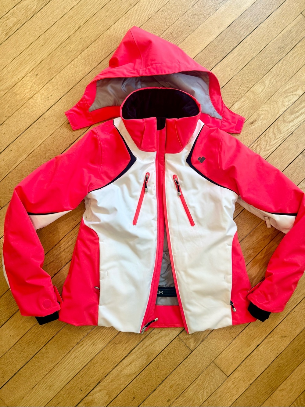 Obermeyer Neon Pink and White Kids' Ski Jacket Coat with Hood Medium 10-12 Girls